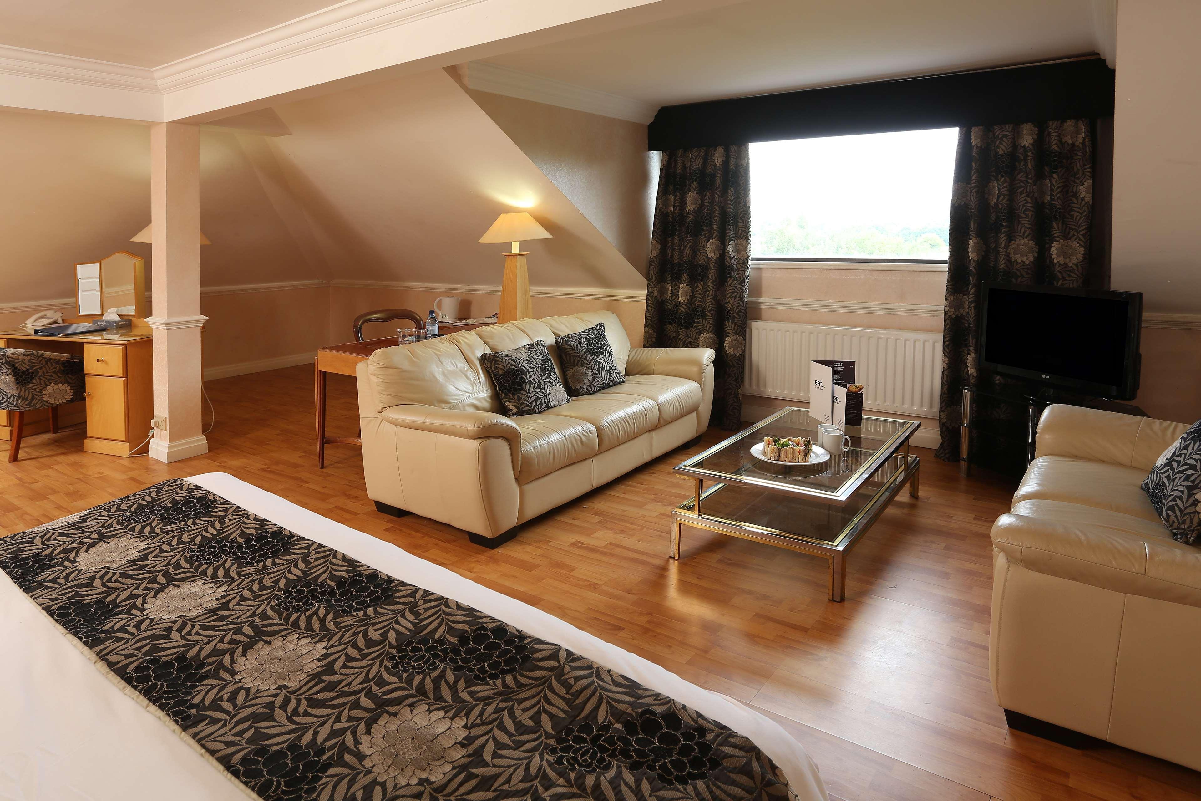 Holiday Inn - Manchester - Oldham By Ihg المظهر الخارجي الصورة