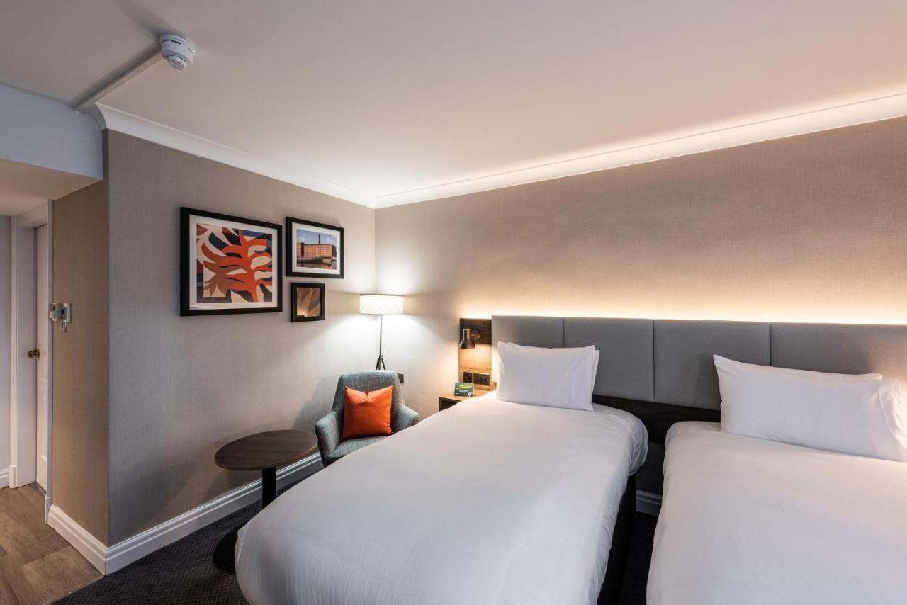 Holiday Inn - Manchester - Oldham By Ihg المظهر الخارجي الصورة