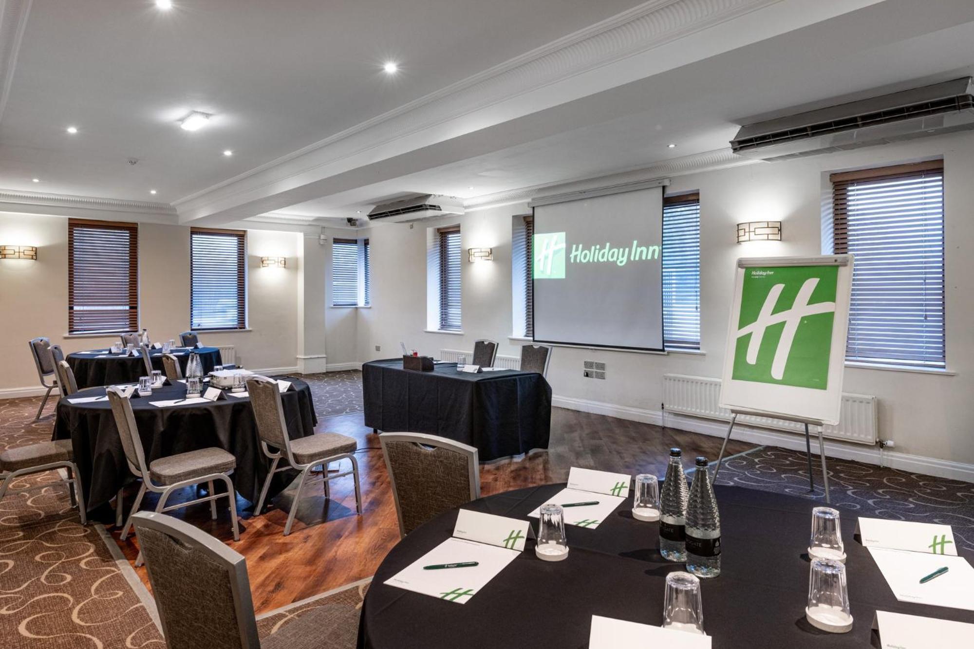 Holiday Inn - Manchester - Oldham By Ihg المظهر الخارجي الصورة
