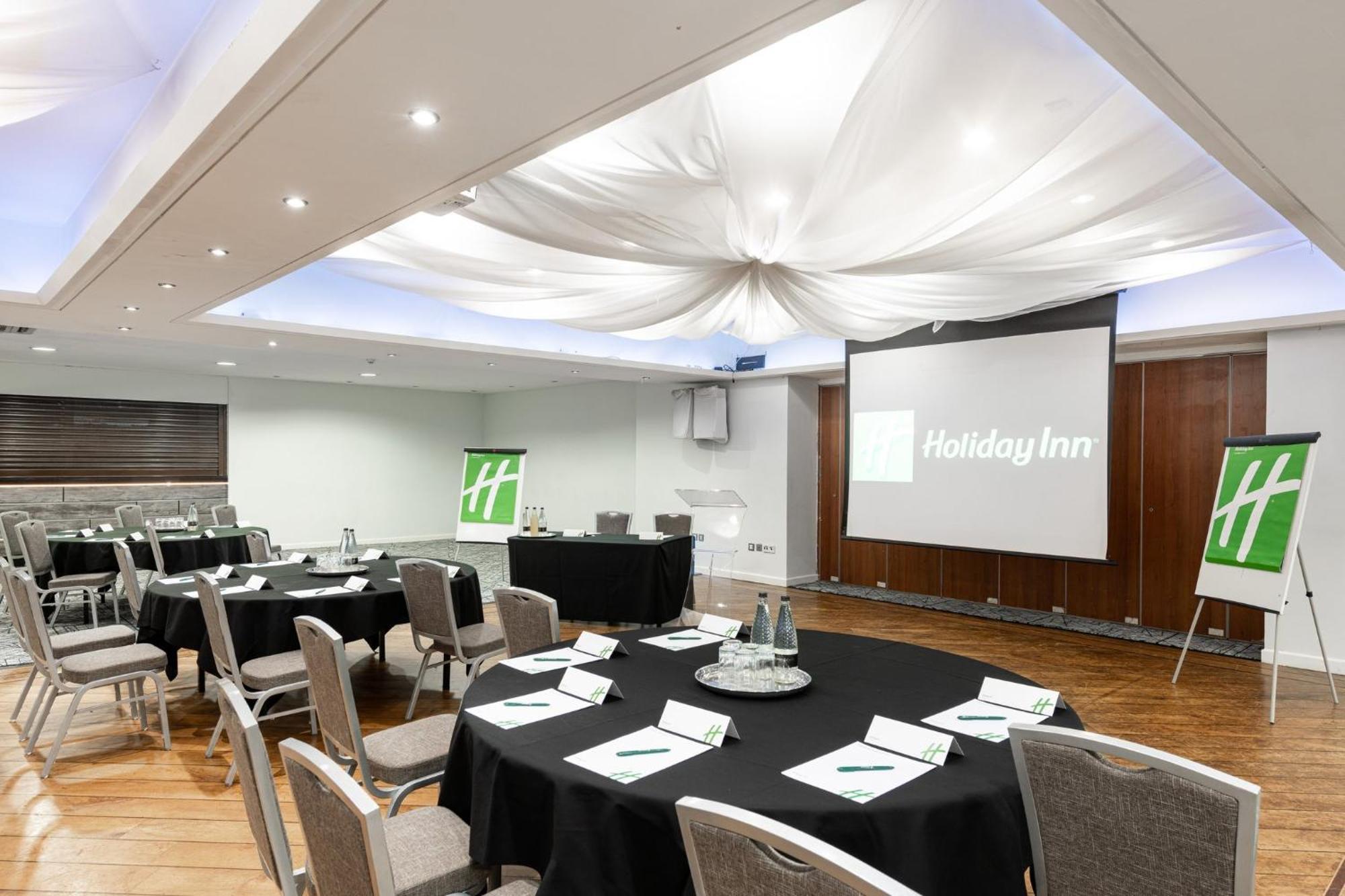 Holiday Inn - Manchester - Oldham By Ihg المظهر الخارجي الصورة